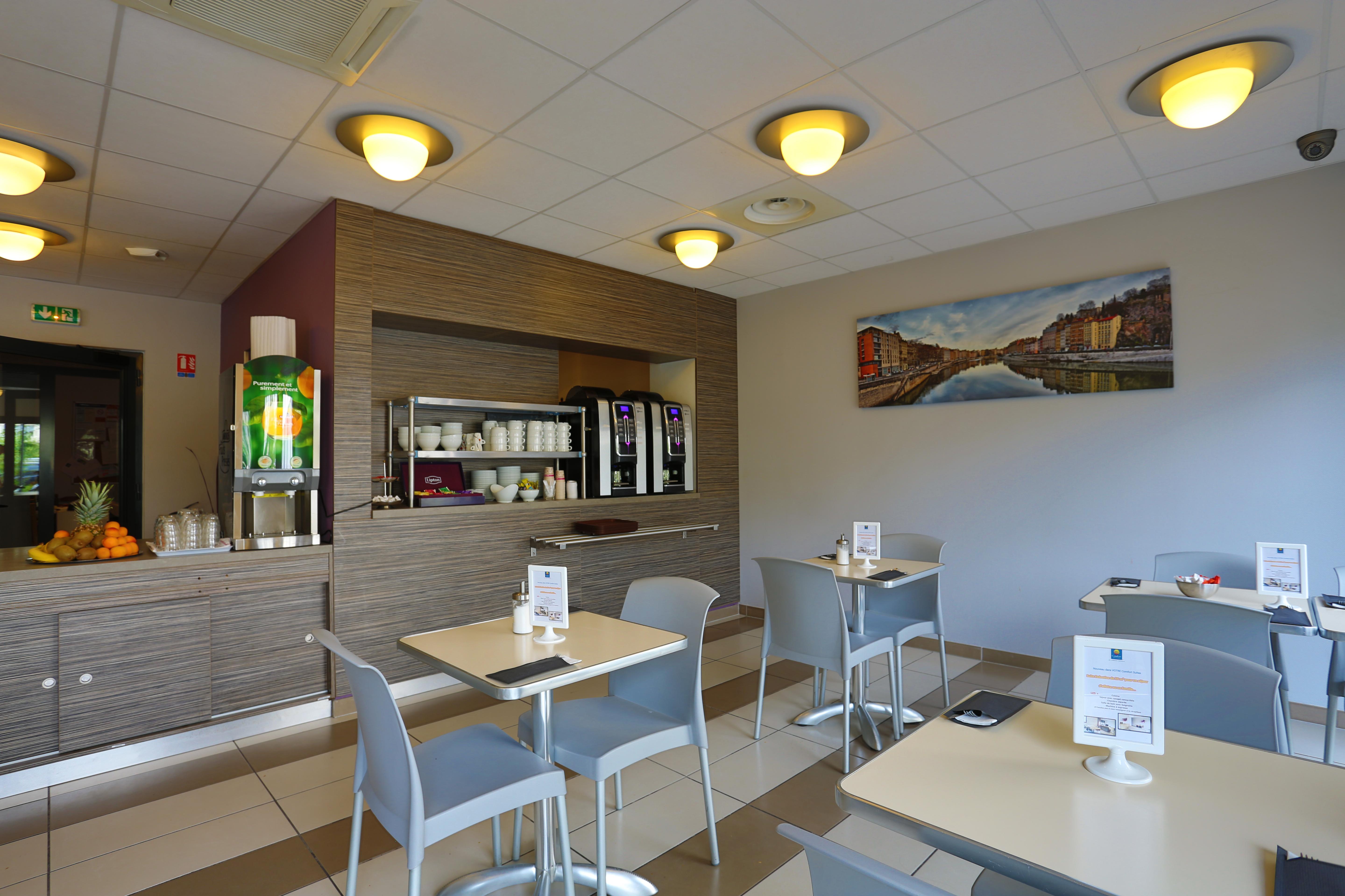 Eastlodge Lyon Est Eurexpo Saint-Priest  Restaurant foto